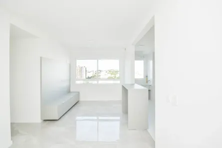 Apartamento com 3 Quartos para alugar, 60m² no Passo da Areia, Porto Alegre