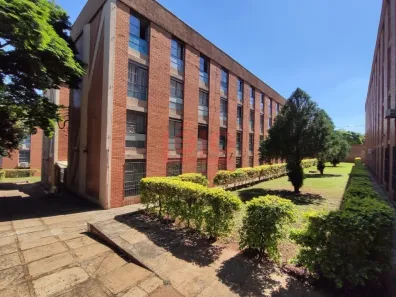 Apartamento com 3 Quartos para alugar, 77m² no Zona 7, Maringá