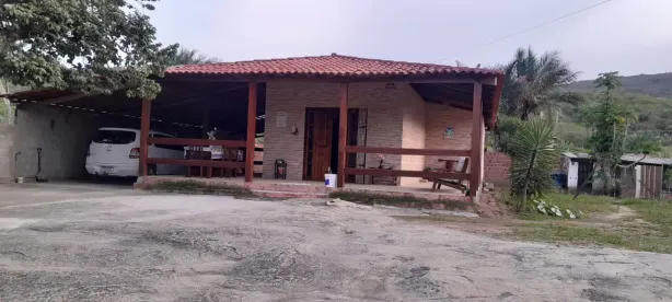 Fazenda/Sítio com 3 Quartos à venda, 300m² no Alpes Suiços, Gravatá