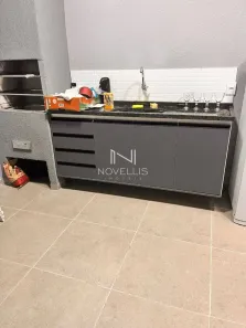 Sobrado com 3 Quartos para alugar, 140m² no Loteamento Villa Branca, Jacareí