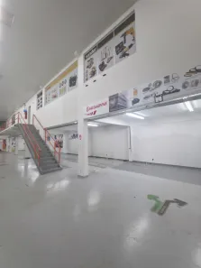 Prédio Comercial para alugar, 750m² no Praça 14 de Janeiro, Manaus