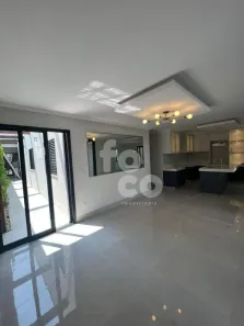 Casa com 3 Quartos à venda, 290m² no Santa Mônica, Uberlândia