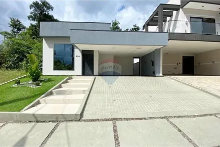 Casa de Condomínio com 3 Quartos à venda, 150m² no Ponta Negra, Manaus