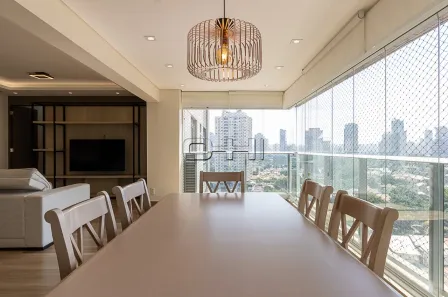 Apartamento com 3 Quartos para alugar, 140m² no Vila Gertrudes, São Paulo