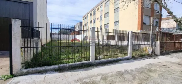 Lote/Terreno à venda, 468m² no São Geraldo, Porto Alegre