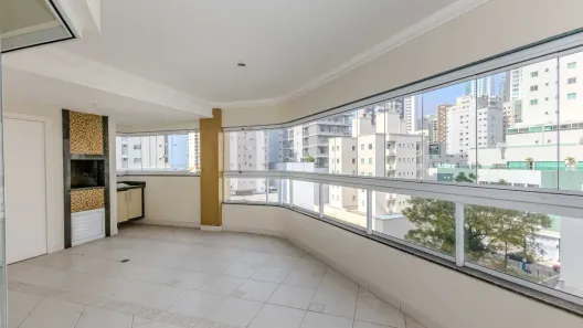Apartamento com 3 Quartos à venda, 124m² no Pioneiros, Balneário Camboriú