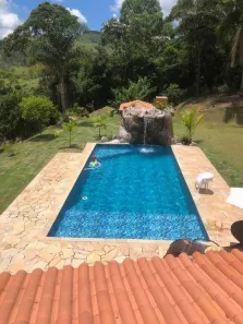Fazenda/Sítio com 3 Quartos à venda, 212m² no , Guararema