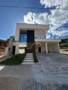 Casa de Condomínio com 3 Quartos à venda, 180m² no Ibituruna, Montes Claros