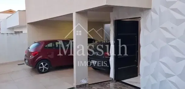 Casa com 3 Quartos à venda, 250m² no Região dos Lagos, Brasília