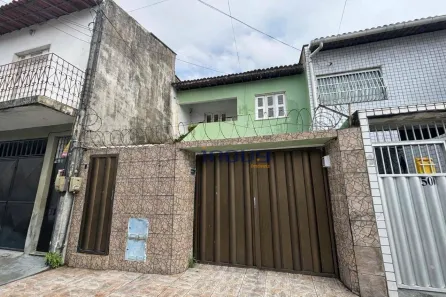 Casa com 4 Quartos à venda, 178m² no Manoel Sátiro, Fortaleza