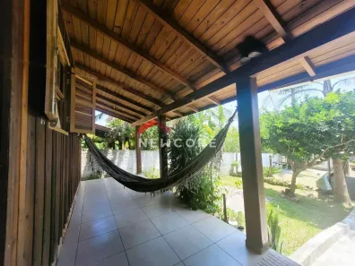 Casa com 3 Quartos à venda, 108m² no ,