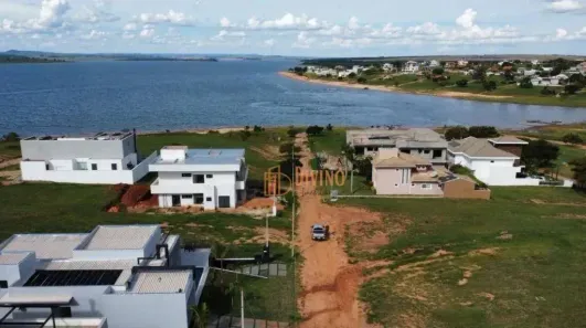 Lote/Terreno à venda, 600m² no Riviera de Santa Cristina XIII, Paranapanema