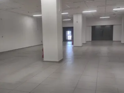Ponto Comercial para alugar, 250m² no Boqueirão, Santos