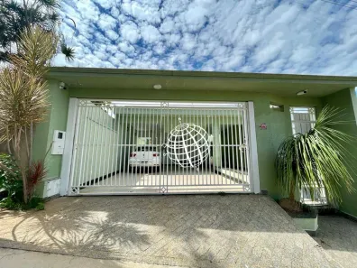 Casa com 3 Quartos à venda, 245m² no Jardim das Flores, Atibaia