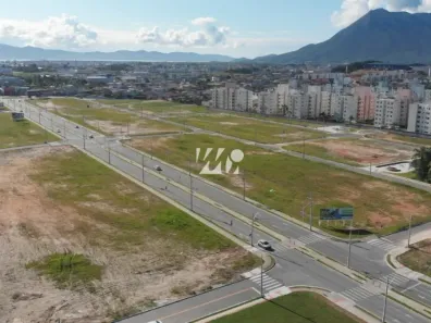 Lote/Terreno à venda, 300m² no Bela Vista, Palhoça