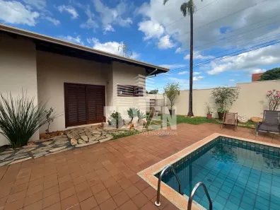 Casa com 5 Quartos à venda, 448m² no Residencial Tivoli, Bauru