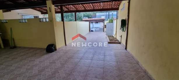 Sobrado com 4 Quartos à venda, 219m² no Massaguaçu, Caraguatatuba