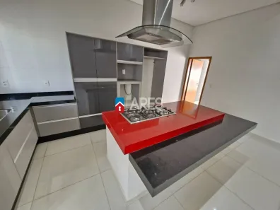 Casa com 3 Quartos para alugar, 175m² no Parque Novo Mundo, Americana