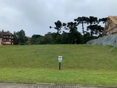 Lote/Terreno à venda, 900m² no Centro, Canela