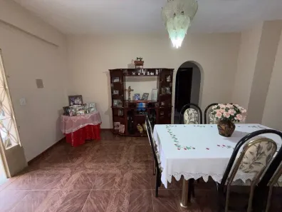 Casa com 3 Quartos à venda, 400m² no Nova Cachoeirinha, Belo Horizonte