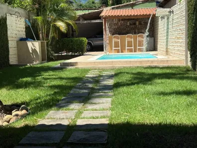 Casa com 2 Quartos para alugar, 320m² no Vargem Grande, Rio de Janeiro
