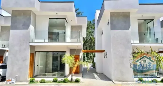 Casa de Condomínio com 4 Quartos à venda, 166m² no Maresias, São Sebastião