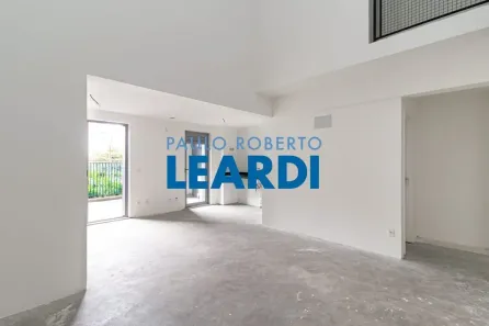 Apartamento com 1 Quarto à venda, 92m² no Vila Uberabinha, São Paulo