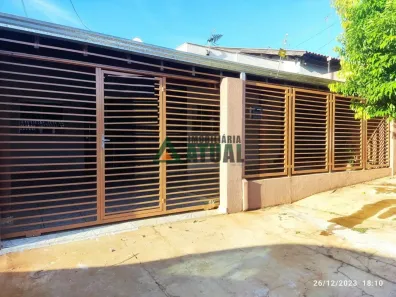 Casa com 2 Quartos à venda, 100m² no Jardim Vô Zezinho, Cambé