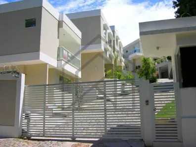 Casa de Condomínio com 3 Quartos à venda, 192m² no Vila Progresso, Niterói