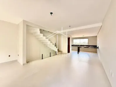 Casa com 3 Quartos à venda, 125m² no Santa Amélia, Belo Horizonte