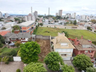 Lote/Terreno à venda, 448m² no Jardelino Ramos, Caxias do Sul