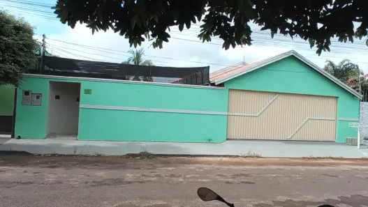 Casa com 4 Quartos à venda, 230m² no , Nova Xavantina
