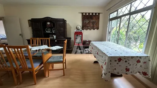 Casa com 3 Quartos à venda, 170m² no Floresta, Joinville