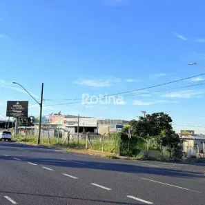 Lote/Terreno para alugar, 980m² no Pampulha, Uberlândia