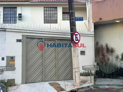 Casa com 5 Quartos à venda, 210m² no Setor Sul, Goiânia
