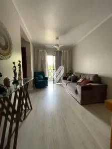 Apartamento com 2 Quartos para alugar, 59m² no Jansen, Gravataí