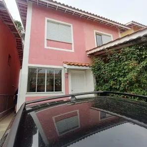 Casa de Condomínio com 2 Quartos para alugar, 80m² no Granja Viana, Cotia