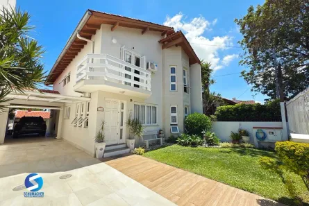 Casa com 4 Quartos à venda, 280m² no Ipanema, Porto Alegre