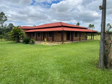 Fazenda/Sítio com 4 Quartos à venda, 300m² no Ribeirão Grande, Pindamonhangaba