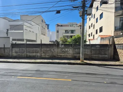 Lote/Terreno à venda, 360m² no Cascatinha, Juiz de Fora