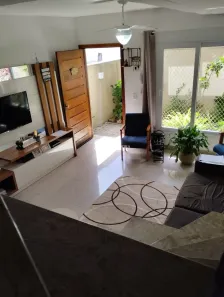 Casa de Condomínio com 2 Quartos à venda, 93m² no Vila Nova, Porto Alegre