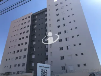 Apartamento com 2 Quartos para alugar, 55m² no Jardim Holanda, Uberlândia