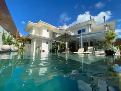 Casa com 5 Quartos à venda, 535m² no Jurerê, Florianópolis
