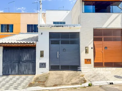 Casa com 2 Quartos para alugar, 95m² no Jardim Panorama, Caçapava