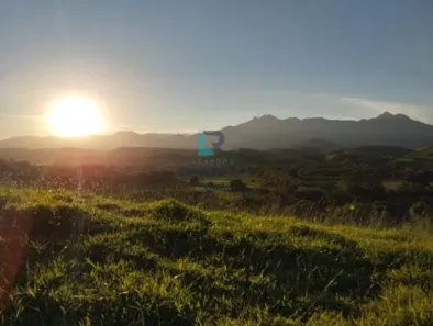 à venda, 1m² no , Cachoeira Paulista