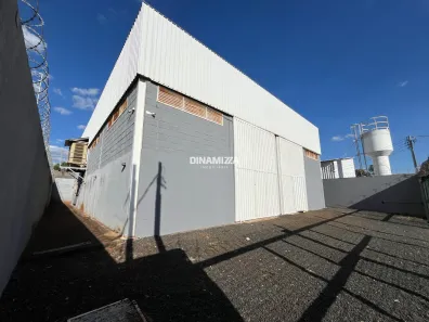 Galpão/Depósito/Armazém para alugar, 700m² no Jardim Maracanã, Uberaba