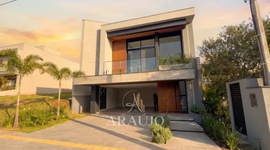 Sobrado com 3 Quartos à venda, 198m² no Centro, Gravataí