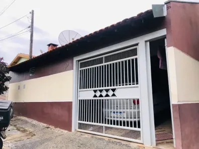 Casa com 4 Quartos à venda, 250m² no Núcleo Habitacional Castelo Branco, Marília