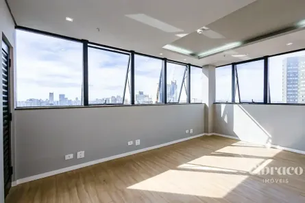 Sala Comercial para alugar, 67m² no Centro, Curitiba