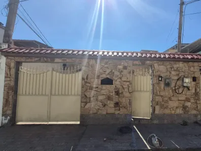 Casa com 2 Quartos à venda, 80m² no Centro, Nilópolis